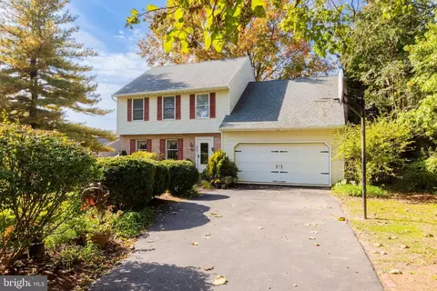 1575 Abbas Ave, Lancaster, PA 17602