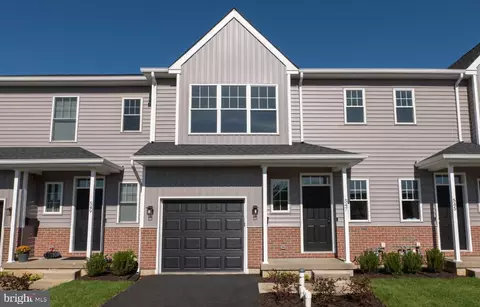 547 Long St, Emmaus, PA 18049