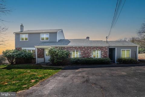 7734 Carlton Rd, Coopersburg, PA 18036