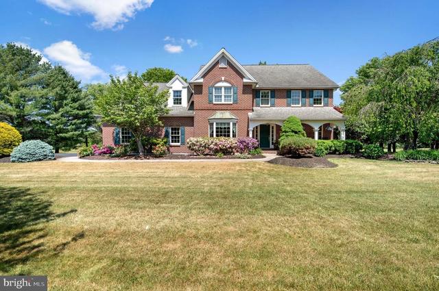 5333 Millstone Ct, Orefield, PA 18069