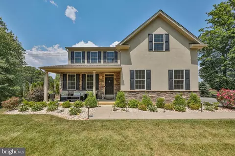 5559 Reid Ln, Allentown, PA 18104