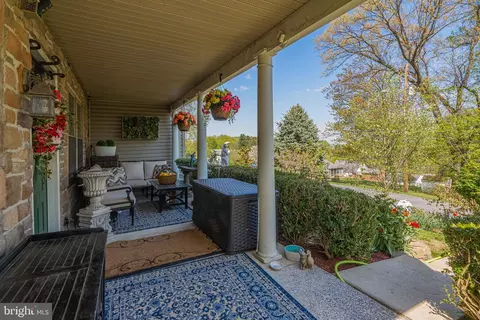 754 Wright St, Bethlehem, PA 18015 photo 4