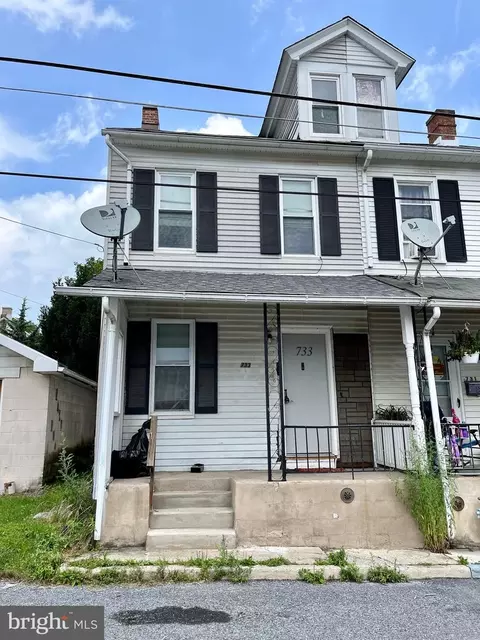 733 Limestone St, Catasauqua, PA 18032