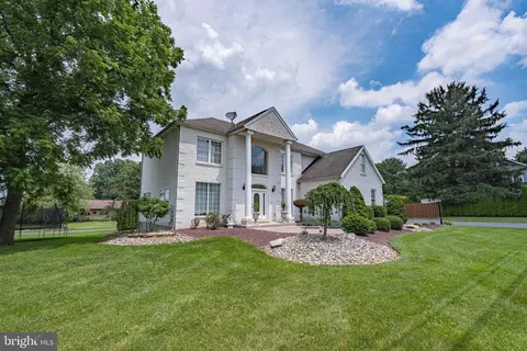 3941 Mechanicsville Rd, Whitehall, PA 18052