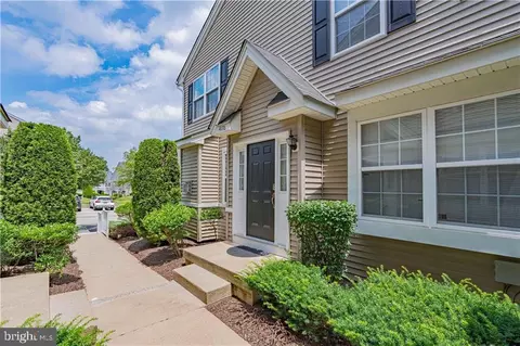 4176 Bunker Hill Dr S, Coopersburg, PA 18036