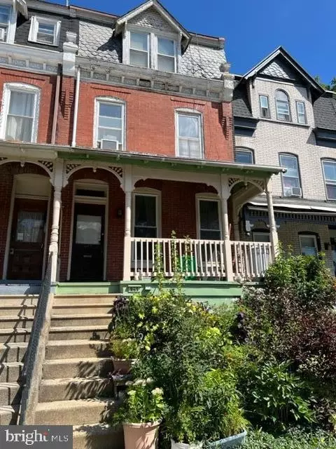 943 W W Gordon St, Allentown, PA 18102