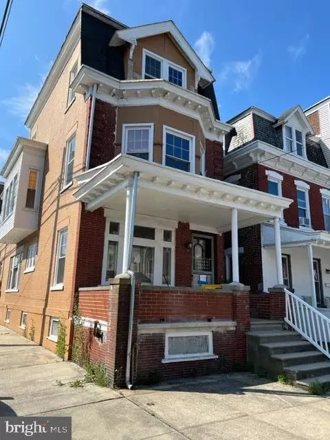 1228 Chew St, Allentown, PA 18102
