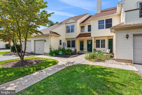 7276 Sauerkraut Ln # B, Macungie, PA 18062