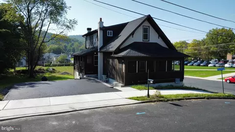 1204 Voortman Ave, Allentown, PA 18103