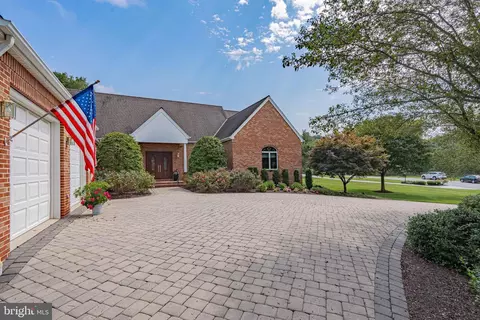 2600 2610 Houghton Lean, Macungie, PA 18062