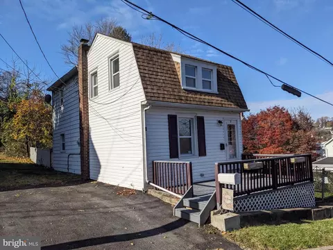 5 Warren, Bethlehem, PA 18015