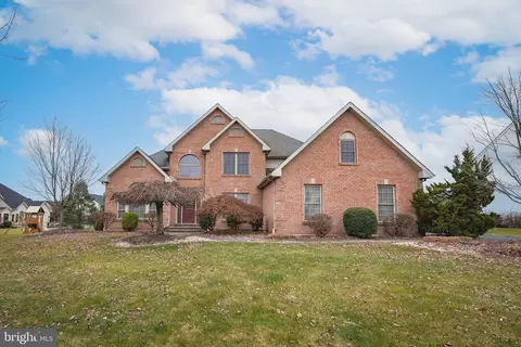 290 Indigo Way, Allentown, PA 18104