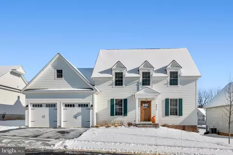 4473 Old Saucon Rd, Bethlehem, PA 18015