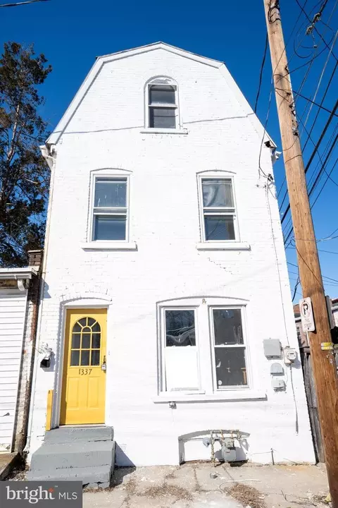 1337 W Hickory St, Allentown, PA 18102