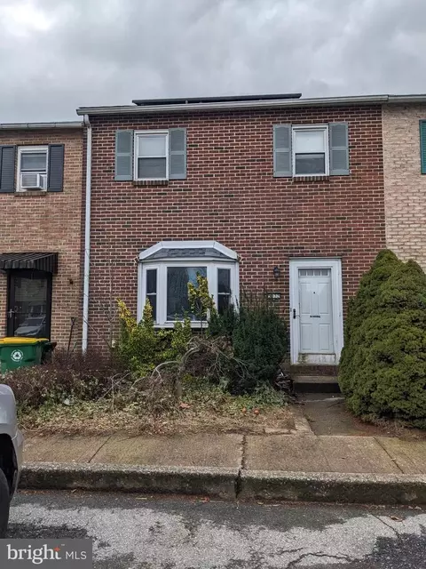 5632 Greens Dr, Allentown, PA 18106