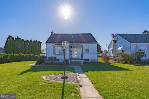 1730 S 1732 S Race St, Allentown, PA 18103