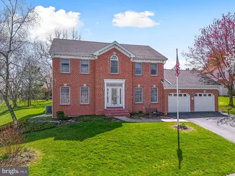 988 Congress St, Whitehall, PA 18052