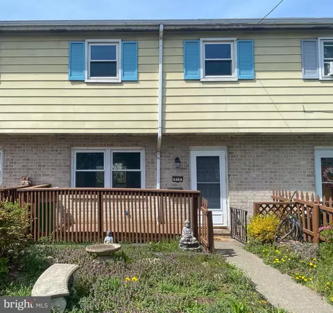 918 S S Meadow St, Allentown, PA 18103