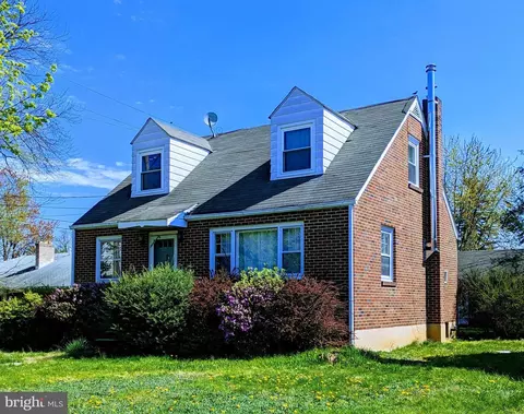 215 S S Glenwood St, Allentown, PA 18104