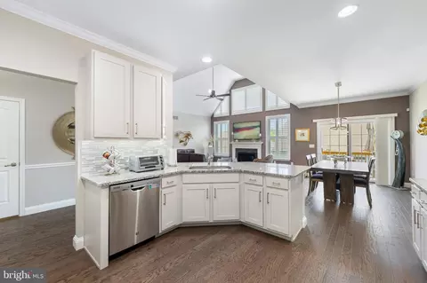 4172 Streamside Rd, Emmaus, PA 18049 photo 8