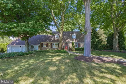 3233 W W Union St, Allentown, PA 18104