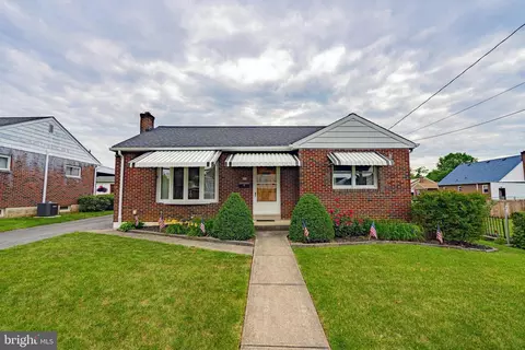 515 Franklin St, Emmaus, PA 18049