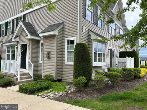 5945 Saratoga, Coopersburg, PA 18036
