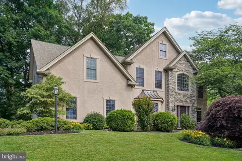 6127 Palomino Dr, Allentown, PA 18106