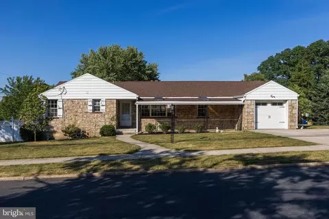 1106 Pennsylvania Ave, Bethlehem, PA 18018