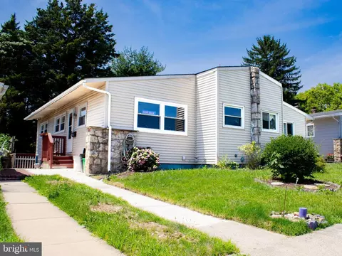 916 Genesee St, Allentown, PA 18103