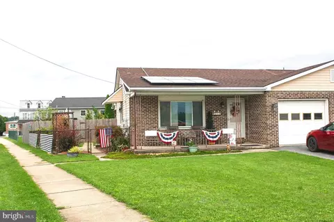218 Margaret Dr, Coplay, PA 18037