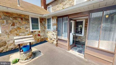 2410 S S Albert St, Allentown, PA 18103