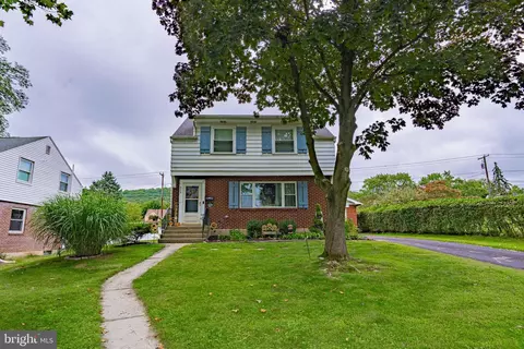 820 Evergreen St, Emmaus, PA 18049