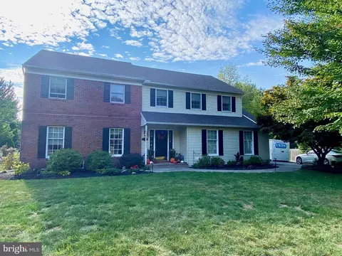 1921 Duffield Ct, Allentown, PA 18103