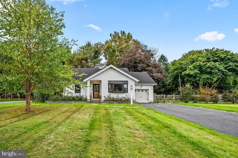 5160 Glen Rd, Coopersburg, PA 18036