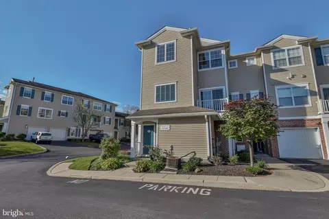 876 Nittany Ct, Allentown, PA 18104
