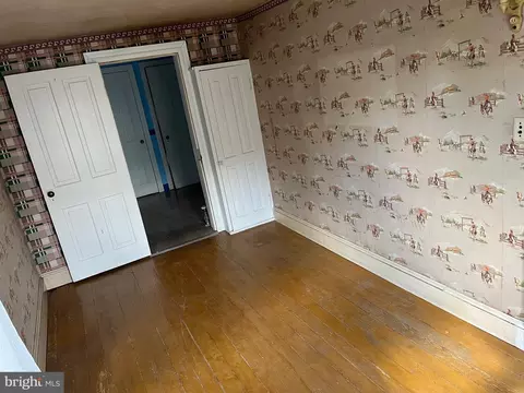 6056 Newside Rd, Slatington, PA 18080 photo 13