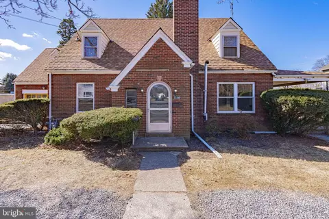 2166 Huckleberry Rd, Allentown, PA 18104