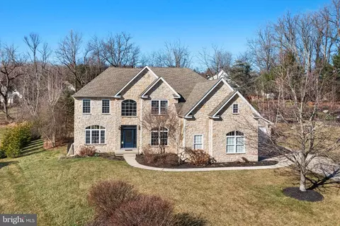 6448 Mallard Ln, Coopersburg, PA 18036