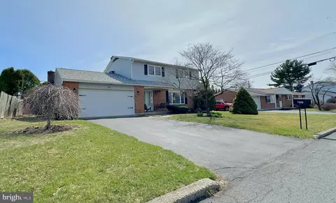 7080 Linden Rd, Macungie, PA 18062