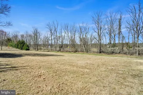 1471 Spring Valley Rd, Bethlehem, PA 18015 photo 9
