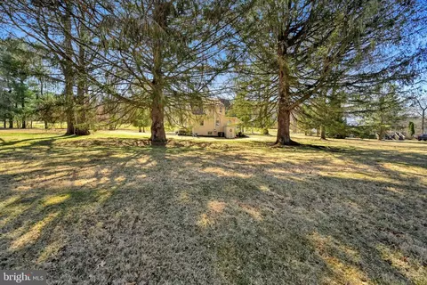 1471 Spring Valley Rd, Bethlehem, PA 18015 photo 26