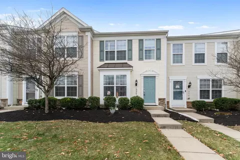 1520 Artisan Ct, Breinigsville, PA 18031