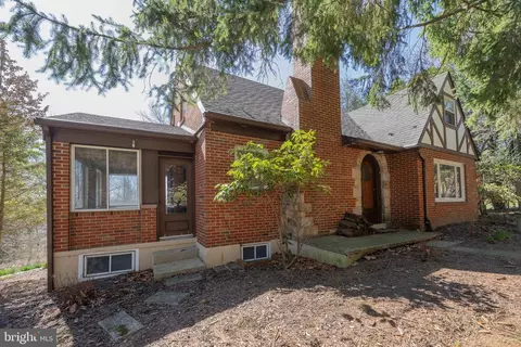 3466 Honeysuckle, Bethlehem, PA 18015