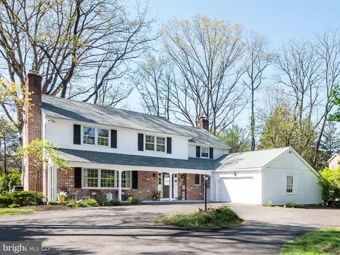 3856 Maulfair Pl, Allentown, PA 18103