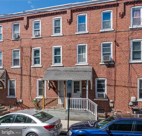 734 N Meadow St, Allentown, PA 18102