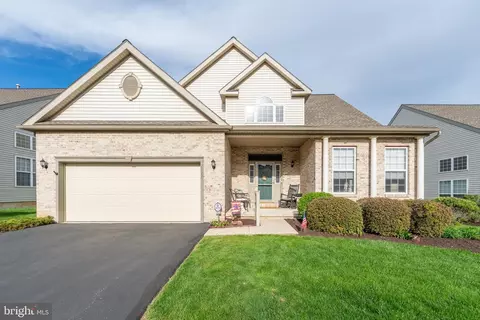 2927 Lifford Ln, Macungie, PA 18062