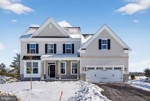 126 Ashford Dr, Coopersburg, PA 18036