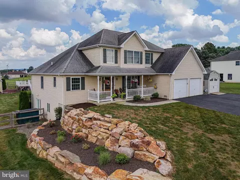 7001 Central Rd, Germansville, PA 18053