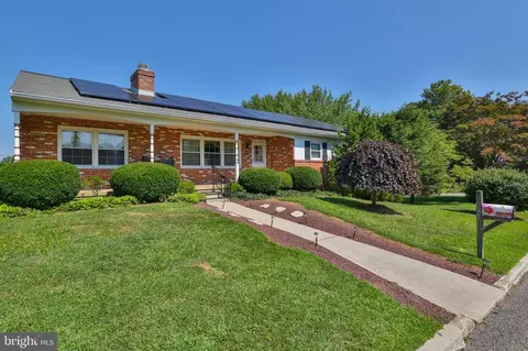 Undisclosed, Emmaus, PA 18049
